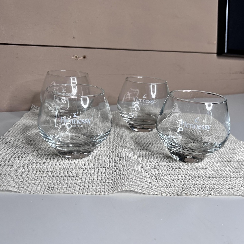 Hennessy Cognac Logo Tumbler Glasses Set Of 4 Clear Round Barware Snifter Glass